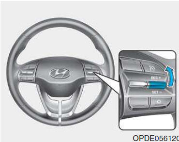 Per aumentare la velocità impostata tramite Cruise Control intelligente