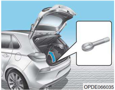 Rimozione del gancio di traino